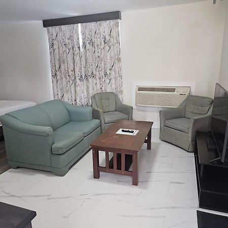 Leelas Villa Inn Flesherton Esterno foto