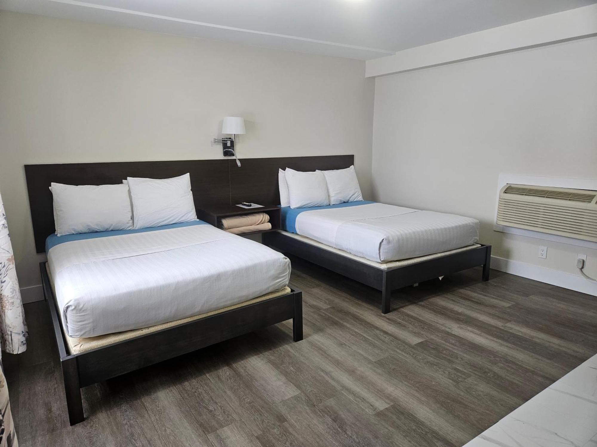 Leelas Villa Inn Flesherton Esterno foto